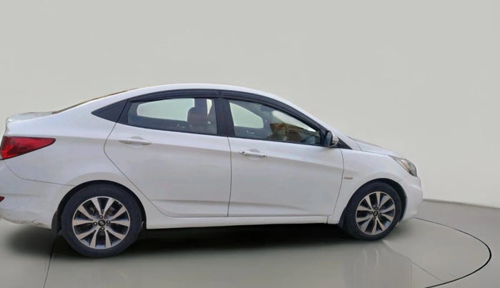 2014 Hyundai Verna FLUIDIC 1.6 CRDI SX, Diesel, Manual, 64,392 km, exterior