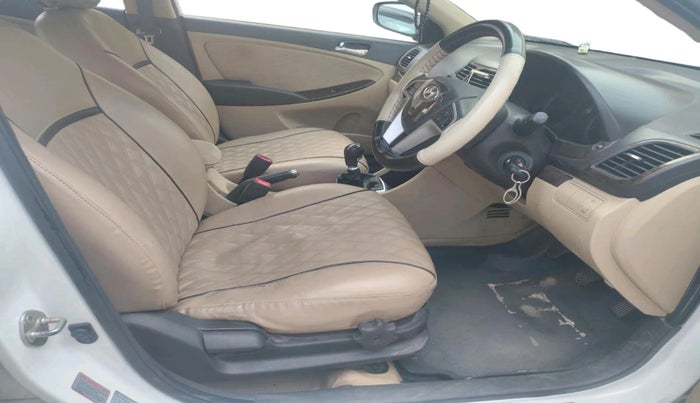 2014 Hyundai Verna FLUIDIC 1.6 CRDI SX, Diesel, Manual, 64,392 km, interior