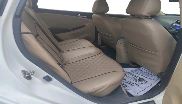 2014 Hyundai Verna FLUIDIC 1.6 CRDI SX, Diesel, Manual, 64,392 km, interior