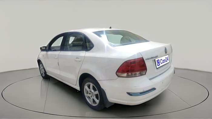 2013 Volkswagen Vento HIGHLINE PETROL AT, Petrol, Automatic, 66,978 km, exterior