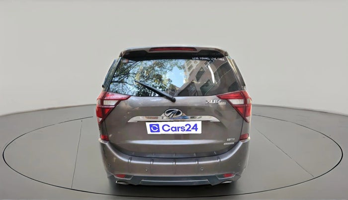 2019 Mahindra XUV500 W11 AT, Diesel, Automatic, 64,339 km, exterior