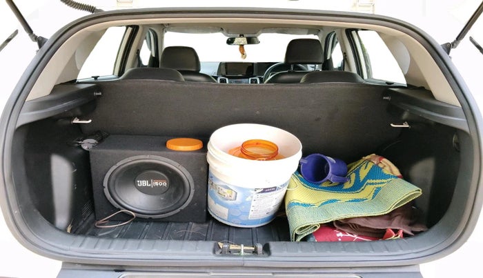 2022 KIA SONET HTE 1.2, Petrol, Manual, 1,32,904 km, exterior