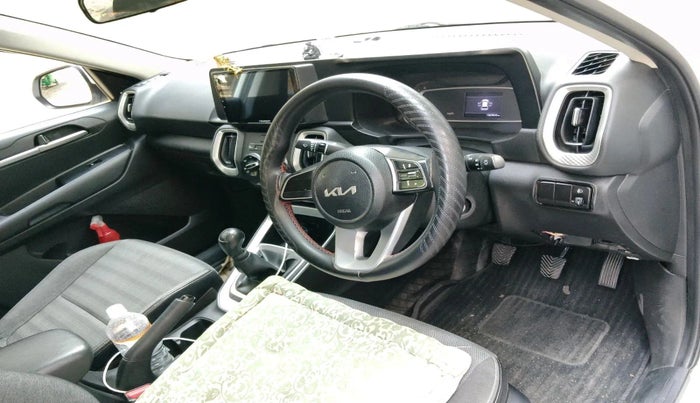 2022 KIA SONET HTE 1.2, Petrol, Manual, 1,32,904 km, interior