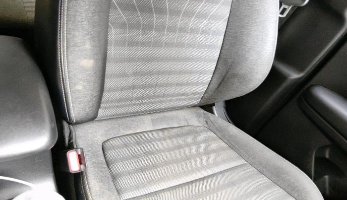 2022 KIA SONET HTE 1.2, Petrol, Manual, 1,32,904 km, interior