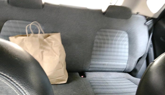 2022 KIA SONET HTE 1.2, Petrol, Manual, 1,32,904 km, interior