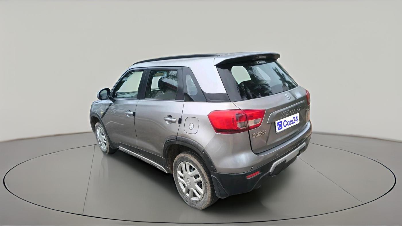 2016 Maruti Vitara Brezza VDI, Diesel, Manual, 1,11,659 km, exterior