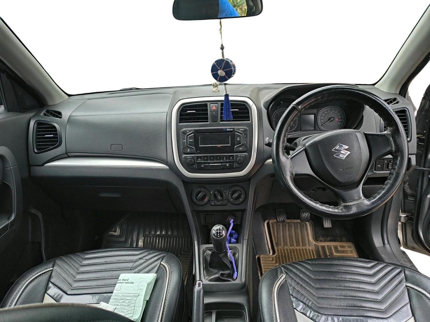 2016 Maruti Vitara Brezza VDI, Diesel, Manual, 1,11,659 km, interior