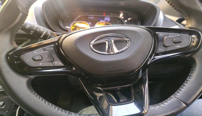 2022 Tata NEXON XZA PLUS (HS) PETROL DARK EDITION, Petrol, Automatic, 60,304 km, interior
