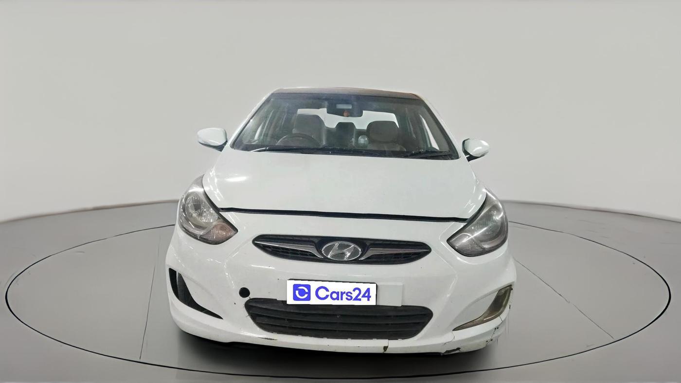 2013 Hyundai Verna FLUIDIC 1.6 CRDI SX, Diesel, Manual, 1,28,586 km, exterior