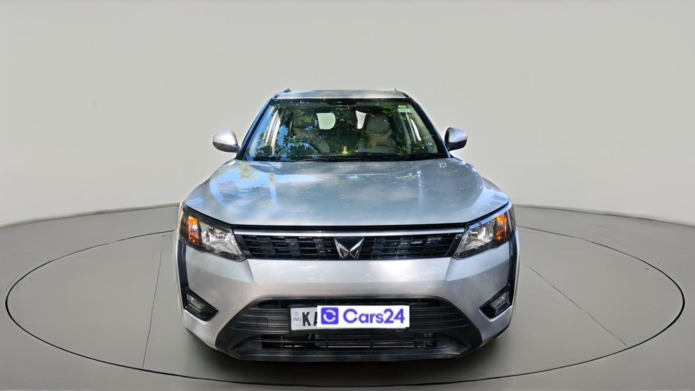 2023 Mahindra XUV300 W4 1.5 DIESEL, Diesel, Manual, 19,891 km, exterior