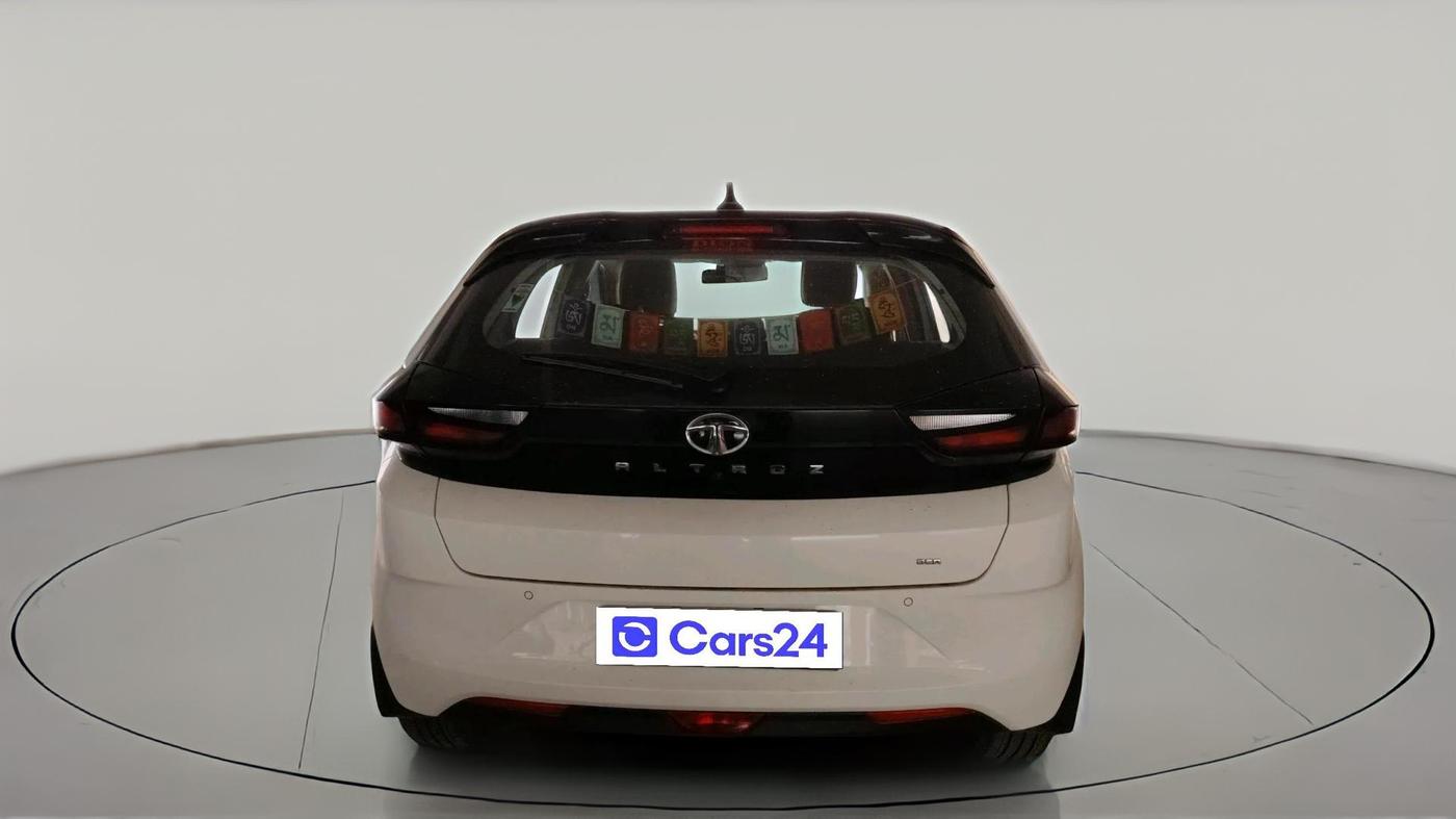 2023 Tata ALTROZ XZA + SUNROOF, Petrol, Automatic, 12,538 km, exterior