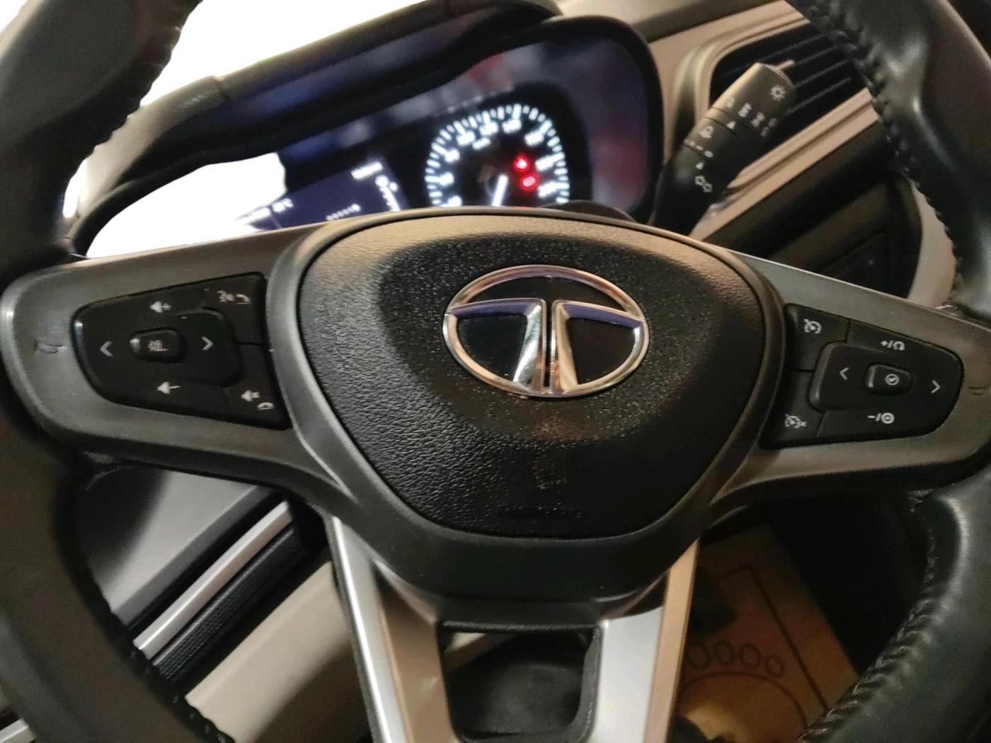2023 Tata ALTROZ XZA + SUNROOF, Petrol, Automatic, 12,538 km, interior