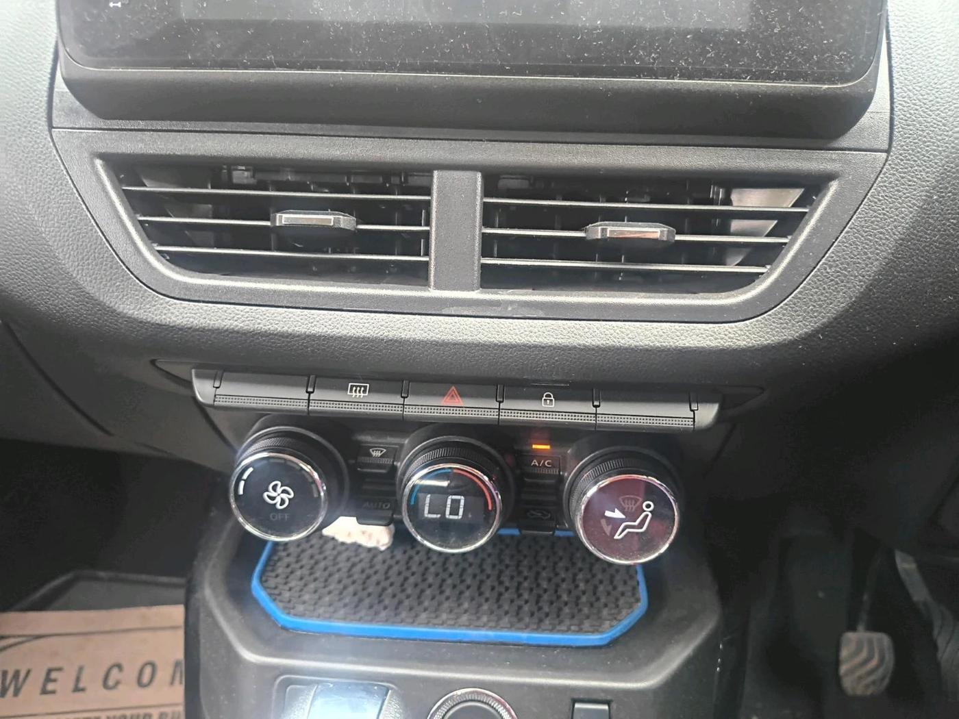 2022 Renault Kiger RXZ TURBO CVT, Petrol, Automatic, 28,664 km, interior