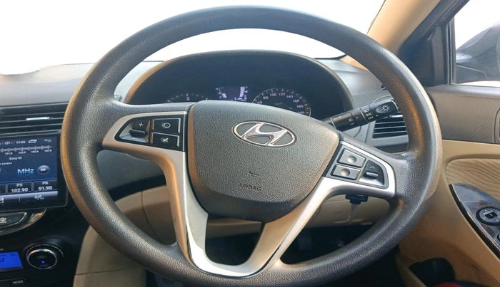 2014 Hyundai Verna FLUIDIC 1.6 CRDI EX, Diesel, Manual, 1,40,984 km, interior