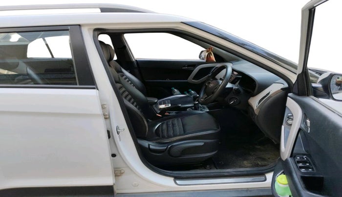 2016 Hyundai Creta SX 1.6 DIESEL, Diesel, Manual, 1,30,790 km, interior