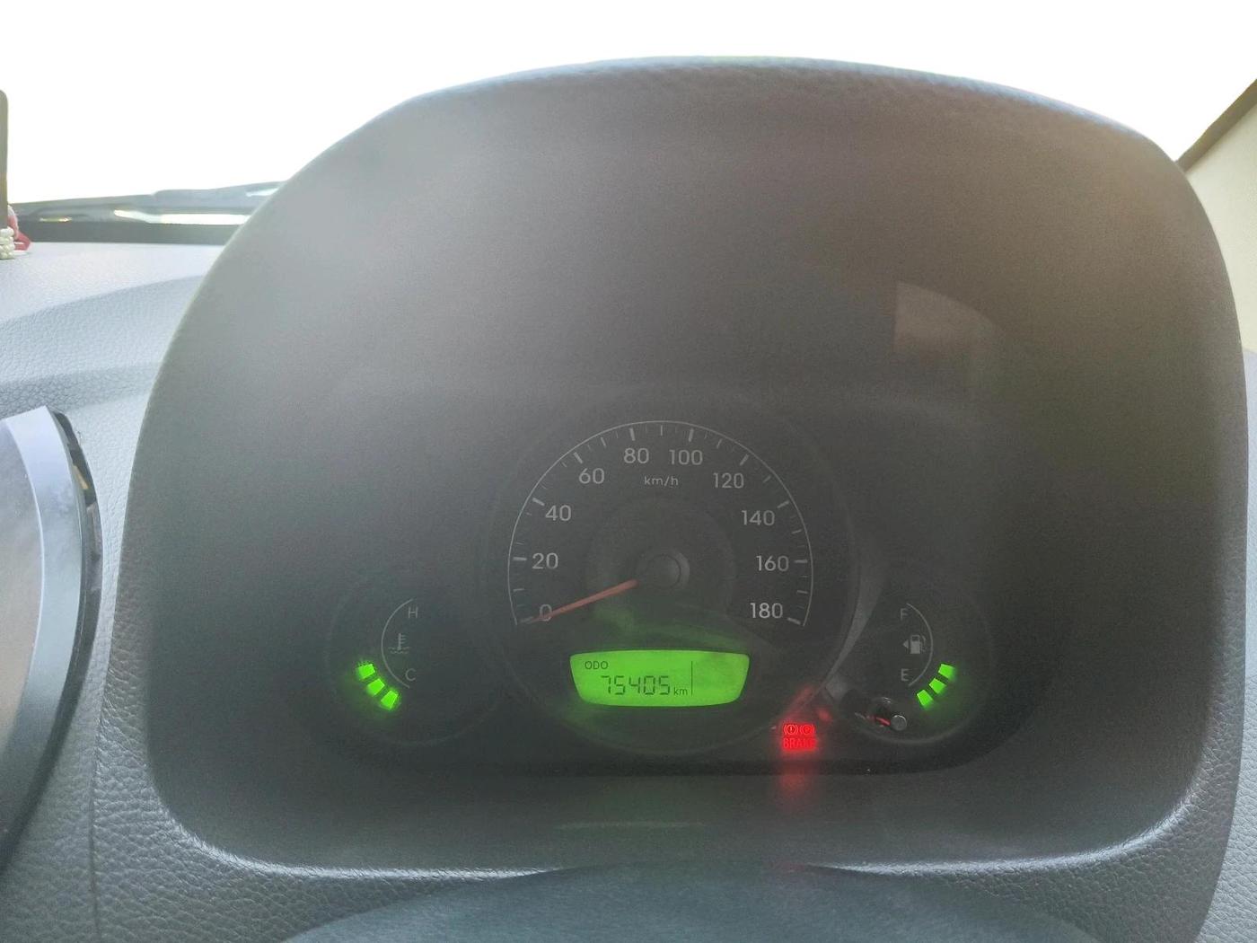 2015 Hyundai Eon ERA +, Petrol, Manual, 75,405 km, interior