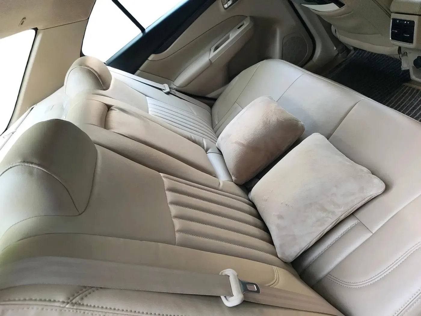2018 Maruti Ciaz ZETA 1.4  AT PETROL, Petrol, Automatic, 21,111 km, interior
