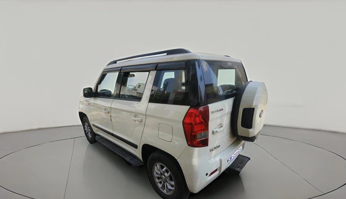 2017 Mahindra TUV300 T8, Diesel, Manual, 1,09,624 km, exterior
