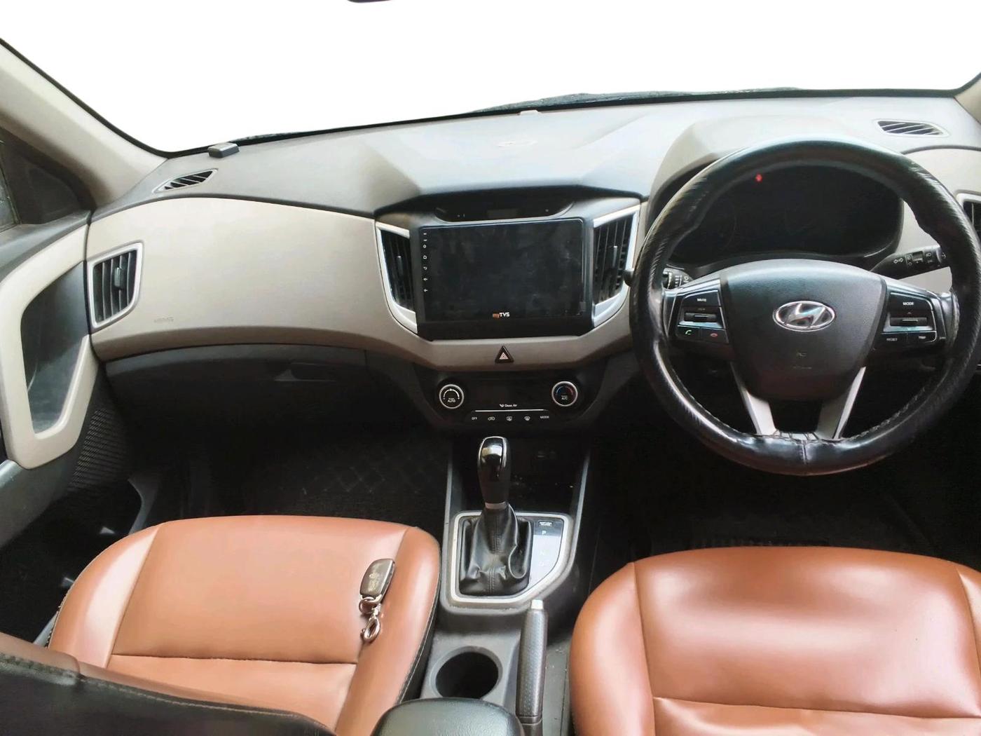 2017 Hyundai Creta SX PLUS AT 1.6 DIESEL, Diesel, Automatic, 88,329 km, interior
