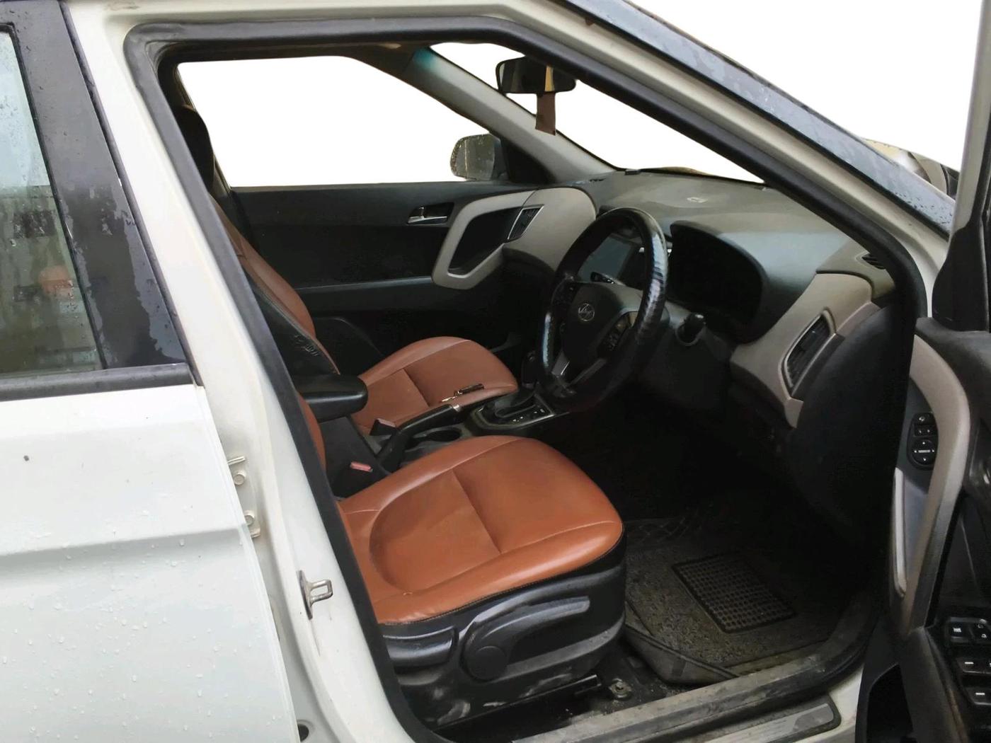 2017 Hyundai Creta SX PLUS AT 1.6 DIESEL, Diesel, Automatic, 88,329 km, interior