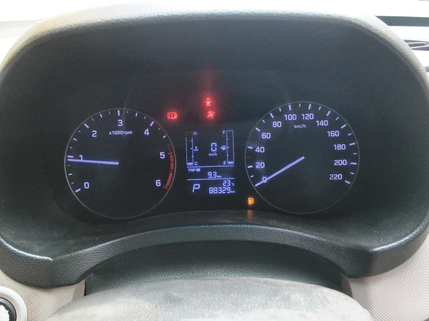 2017 Hyundai Creta SX PLUS AT 1.6 DIESEL, Diesel, Automatic, 88,329 km, interior