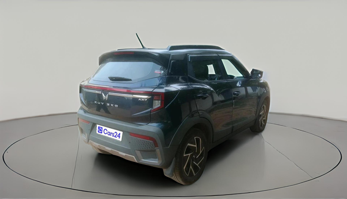 2025 Mahindra XUV 3XO AX7 1.2 TGDi AT, Petrol, Automatic, 19,547 km, exterior
