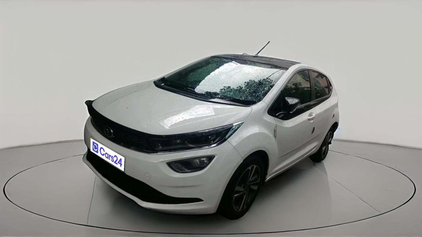 2020 Tata ALTROZ XZ PETROL, Petrol, Manual, 1,34,888 km, exterior
