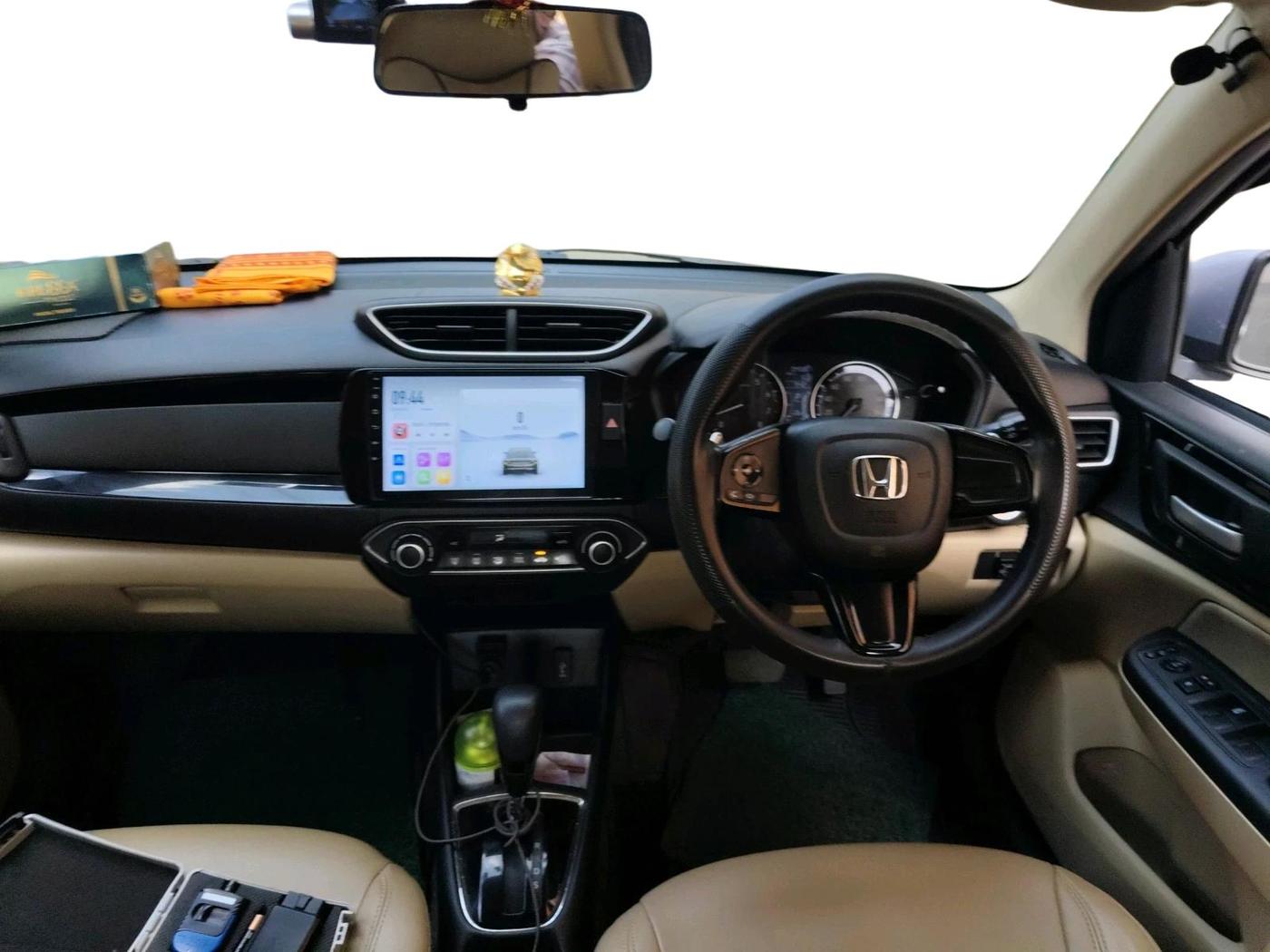 2020 Honda Amaze 1.2L I-VTEC V CVT, CNG, Automatic, 45,887 km, interior