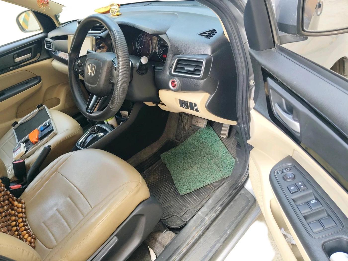 2020 Honda Amaze 1.2L I-VTEC V CVT, CNG, Automatic, 45,887 km, interior