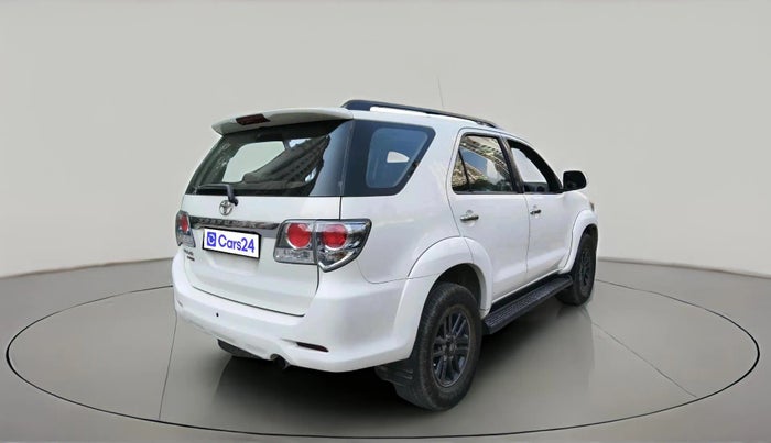 2013 Toyota Fortuner 3.0 4X2 AT, Diesel, Automatic, 1,25,273 km, exterior
