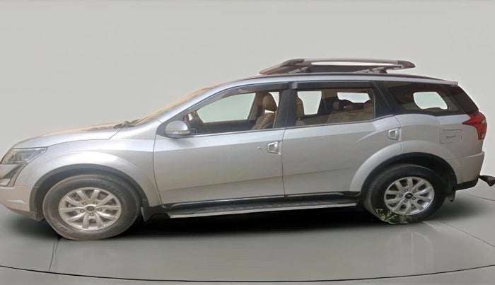 2018 Mahindra XUV500 W11, Diesel, Manual, 51,536 km, exterior