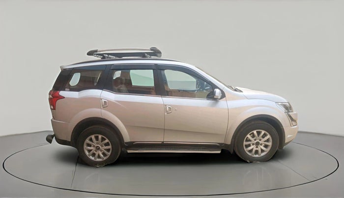 2018 Mahindra XUV500 W11, Diesel, Manual, 51,536 km, exterior