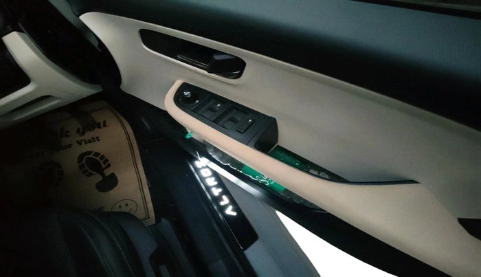 2025 Tata ALTROZ Accomplished S CNG 5MT, CNG, Manual, 10,468 km, interior