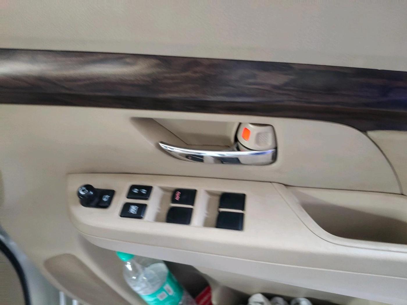 2019 Maruti Ertiga ZXI+ SHVS, Petrol, Manual, 43,048 km, interior