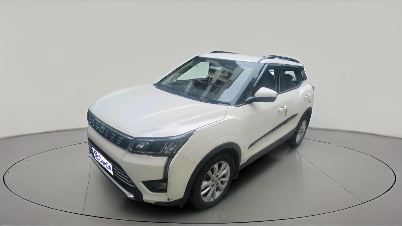 2021 Mahindra XUV300 W8 1.2 PETROL, Petrol, Manual, 45,131 km, exterior