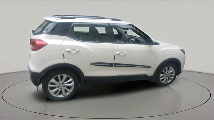2021 Mahindra XUV300 W8 1.2 PETROL, Petrol, Manual, 45,131 km, exterior