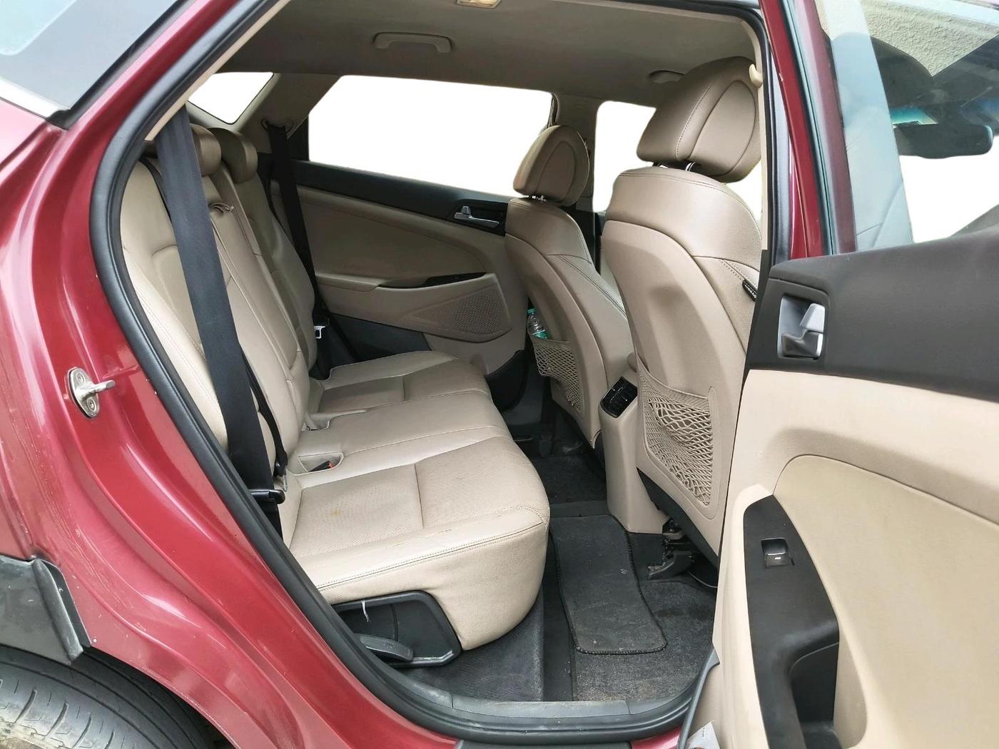 2017 Hyundai Tucson 2WD AT GL PETROL , Petrol, Automatic, 1,02,530 km, interior