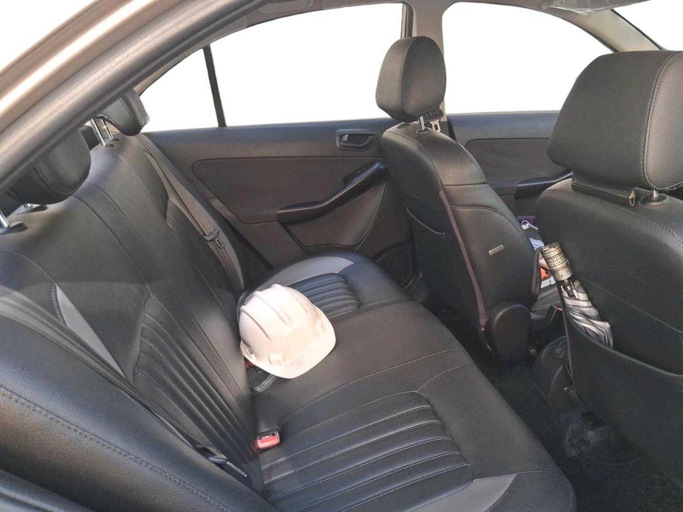 2015 Tata Zest XMS PETROL, Petrol, Manual, 72,162 km, interior