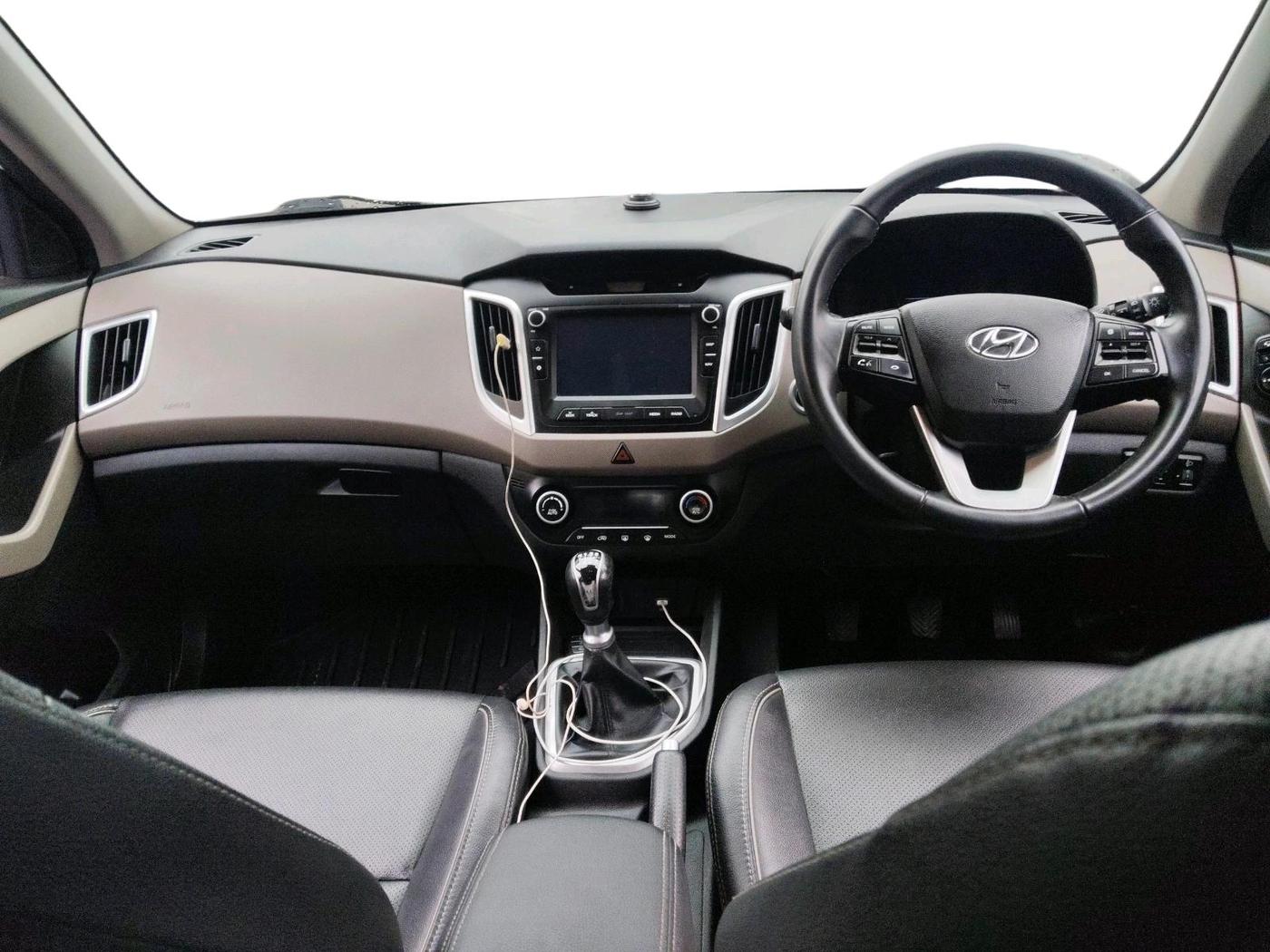 2019 Hyundai Creta SX (O) 1.6 PETROL, Petrol, Manual, 1,30,168 km, interior