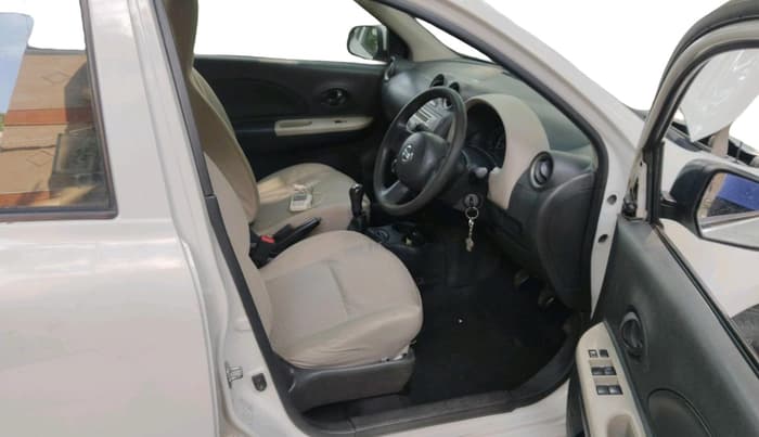 2015 Nissan Micra XV PETROL, Petrol, Manual, 1,07,820 km, interior