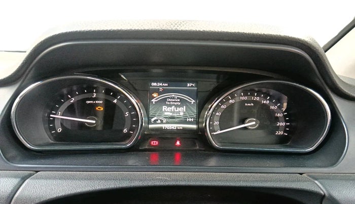 2018 Tata Hexa XE 4X2 7 STR, Diesel, Manual, 1,70,542 km, interior