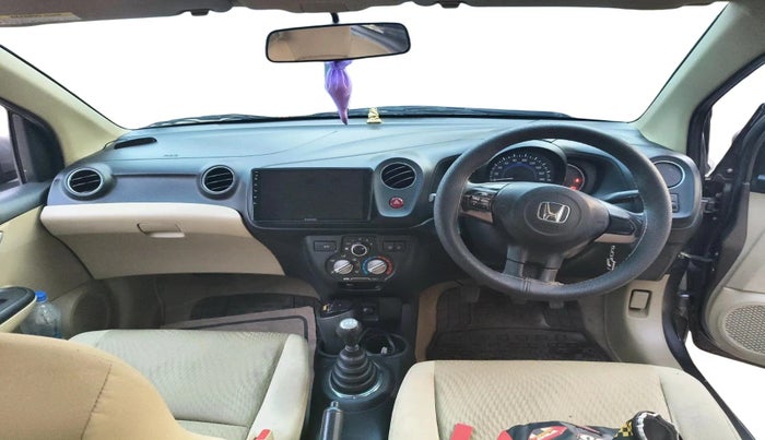 2015 Honda Amaze 1.2L I-VTEC VX, Petrol, Manual, 1,24,216 km, interior