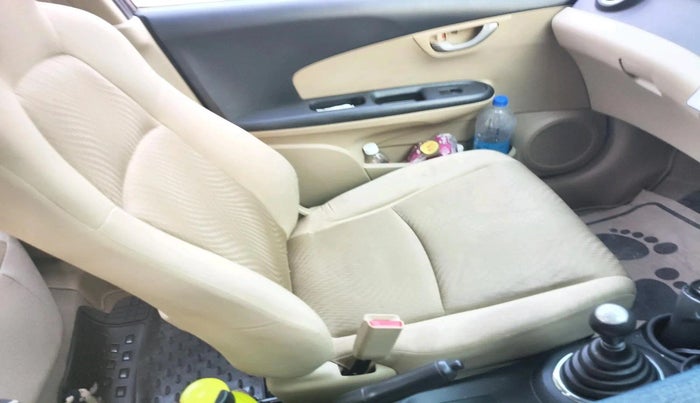 2015 Honda Amaze 1.2L I-VTEC VX, Petrol, Manual, 1,24,216 km, interior