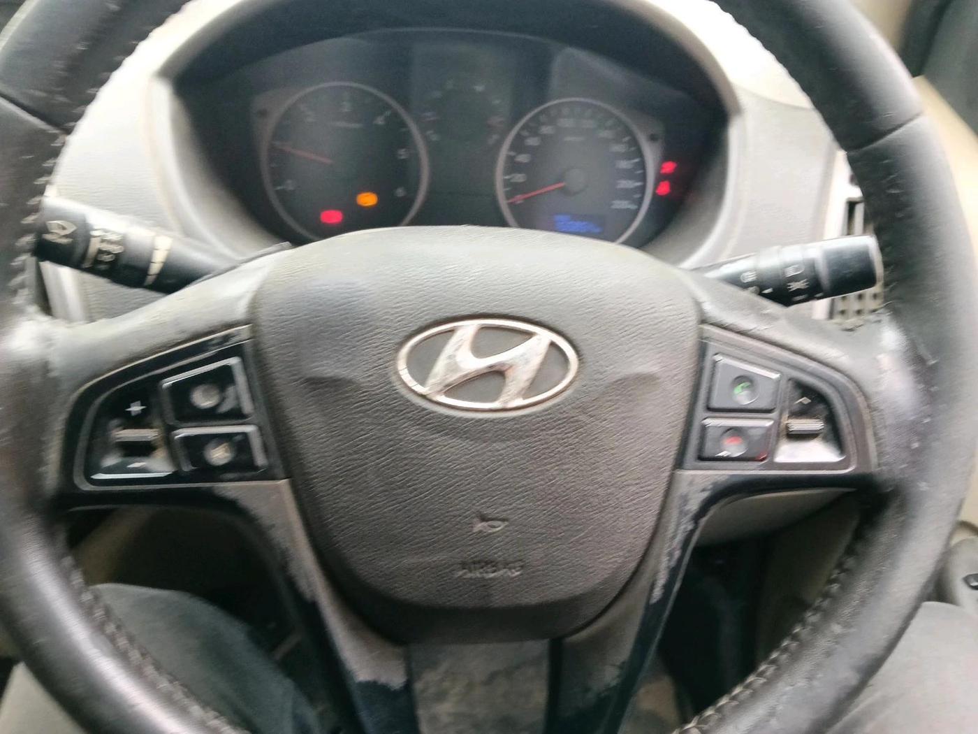 2012 Hyundai i20 SPORTZ 1.4 CRDI, Diesel, Manual, 1,55,854 km, interior