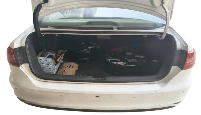 2012 Volkswagen Jetta HIGHLINE TDI AT, Diesel, Automatic, 97,424 km, exterior