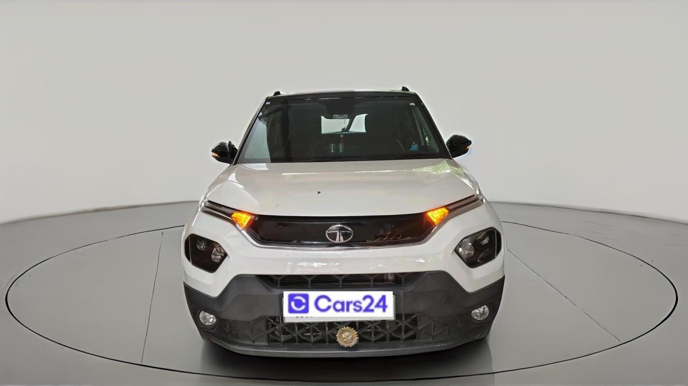 2025 Tata PUNCH Creative Plus (S) AMT, Petrol, Automatic, 17,703 km, exterior