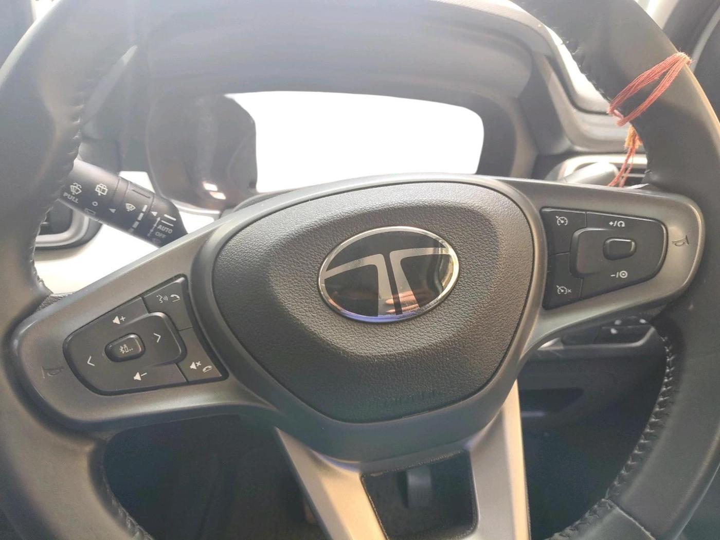 2025 Tata PUNCH Creative Plus (S) AMT, Petrol, Automatic, 17,703 km, interior