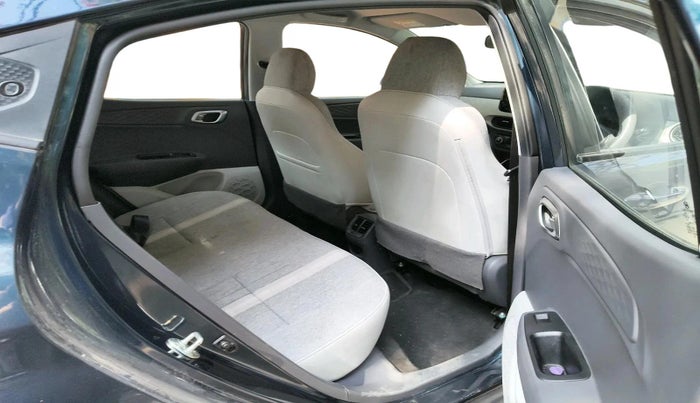 2022 Hyundai GRAND I10 NIOS SPORTZ AMT 1.2 KAPPA VTVT, Petrol, Automatic, 8,139 km, interior