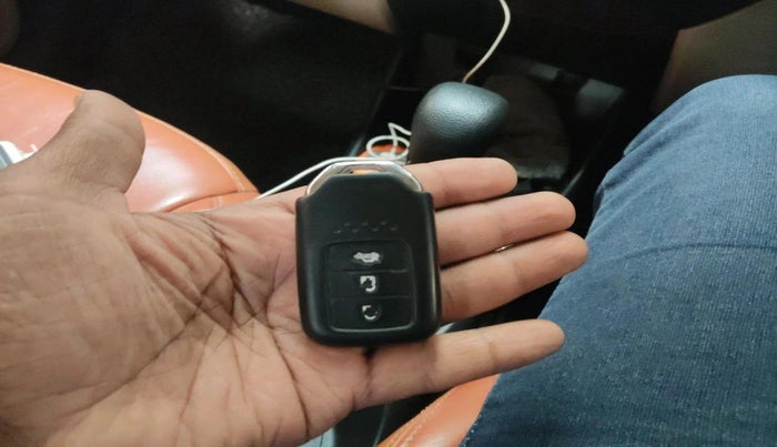 2018 Honda Amaze 1.5L I-DTEC V CVT, Diesel, Automatic, 90,130 km, interior