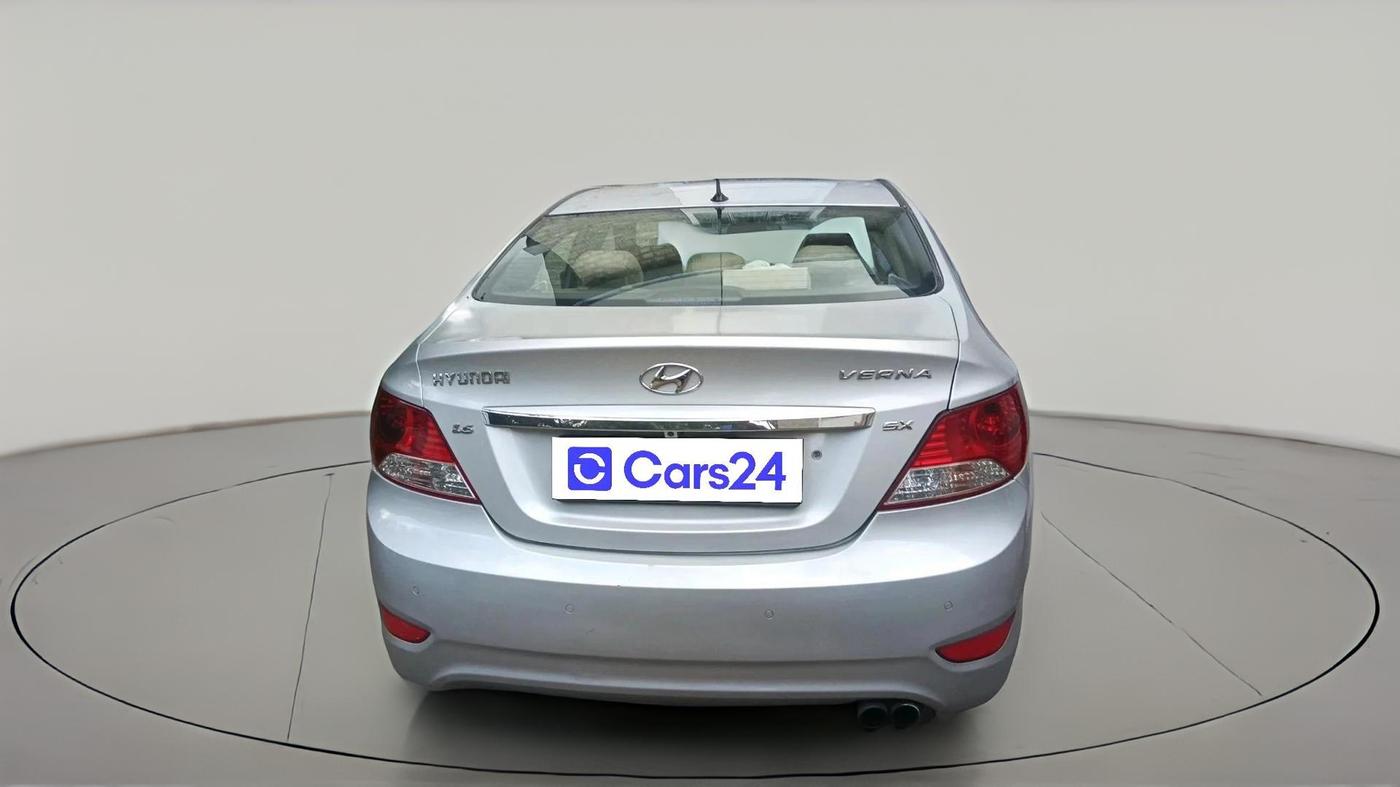 2012 Hyundai Verna FLUIDIC 1.6 CRDI SX, Diesel, Manual, 98,620 km, exterior